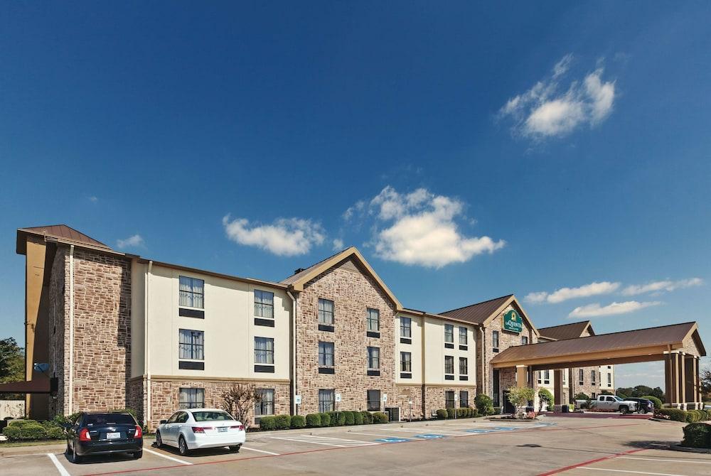 La Quinta By Wyndham - North Texoma Hotel 3*
