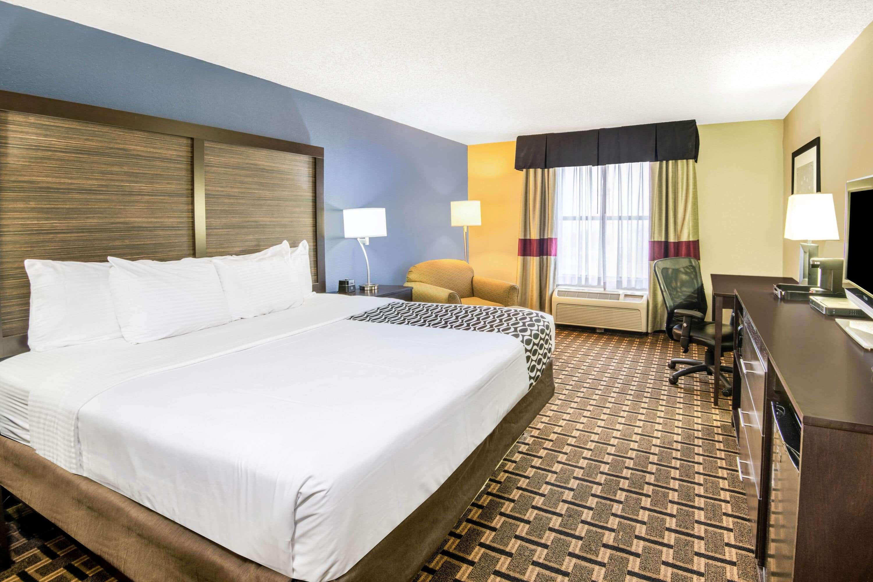 La Quinta By Wyndham - North Texoma Hotel